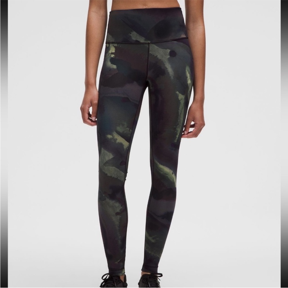 Lululemon Wunder Train High-Rise Tight 28"